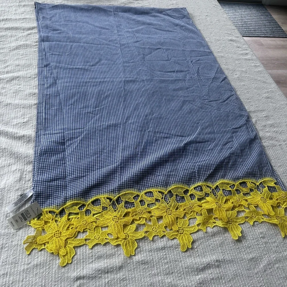 NWT blue/white Gingham Cotton Scarf Bright Yellow Lace Embroidered Ends